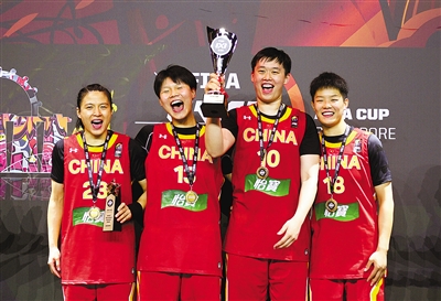 4名浙江小将全都站上领奖台